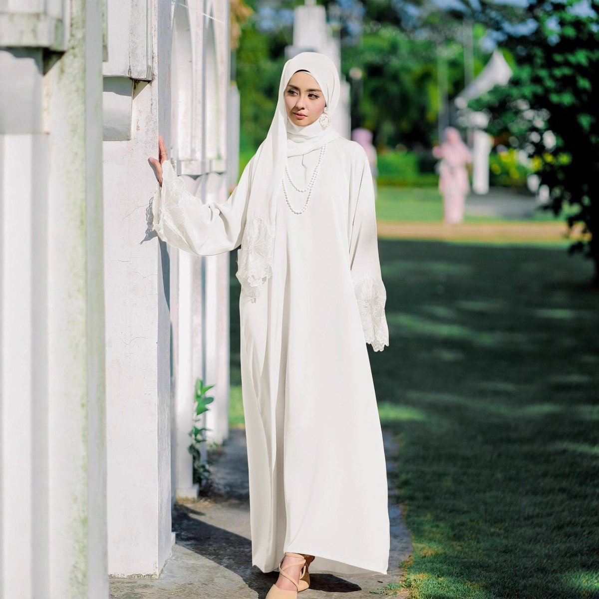 Prayer Abaya with Matching Hijab — Mariam's Collection