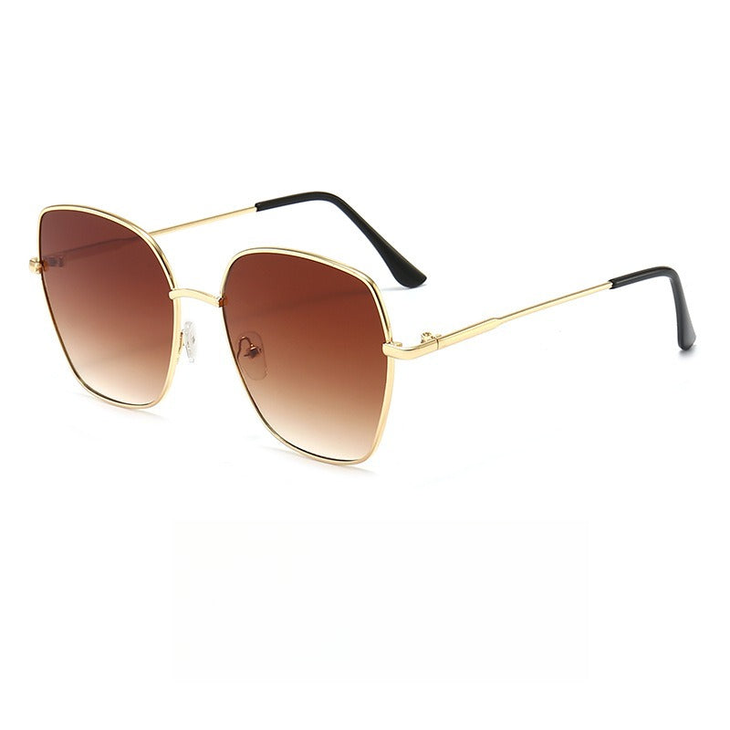 Oversized Gradient Sunglasses for Women – Face-Slimming Fashion Statement (MAC263)