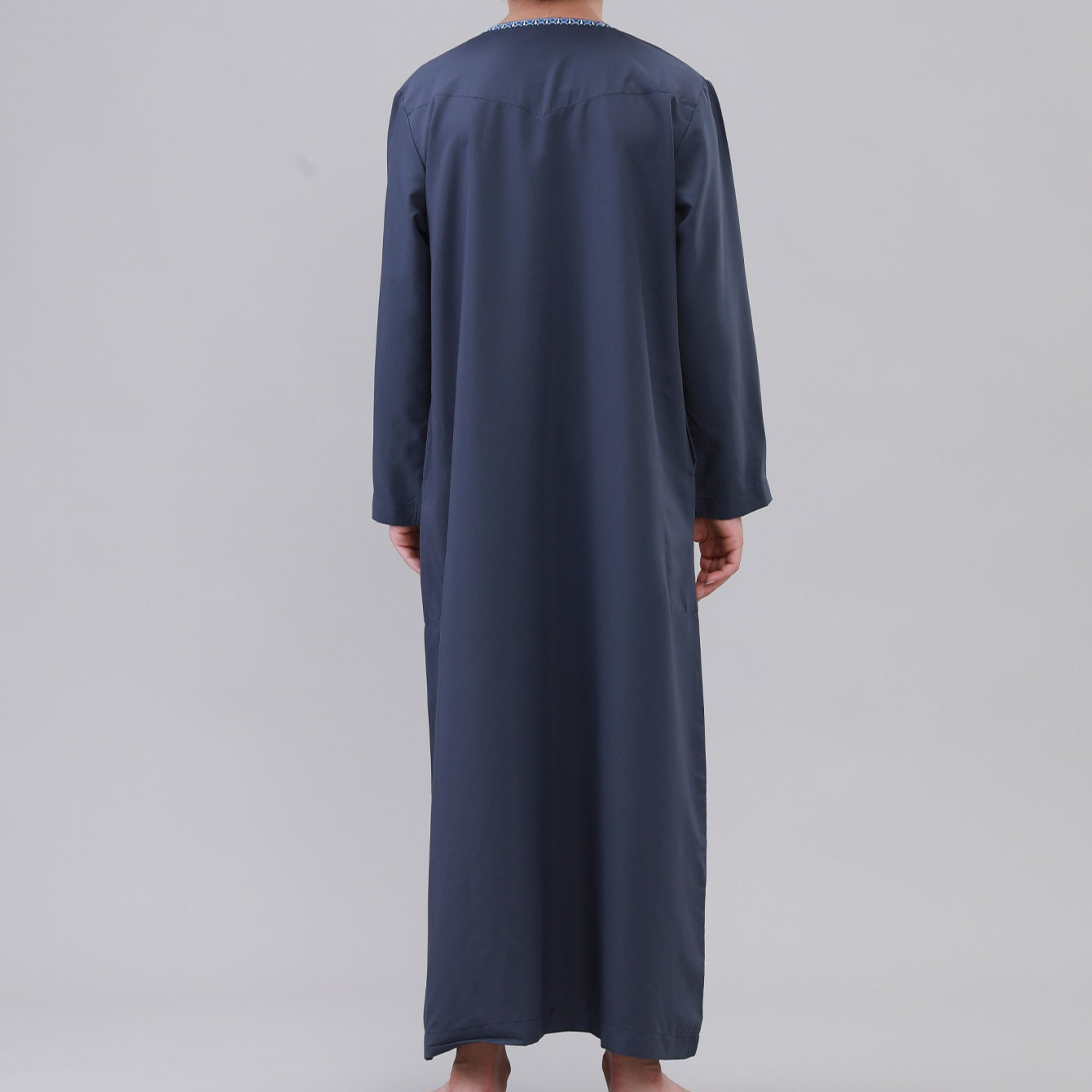 Boys Embroidered Thobe with Tassel Detail(MKB016)