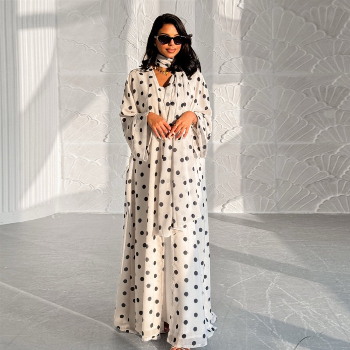 2 - Piece Polka Dot Print Open Abaya Set(MOA316) - Mariam's Collection