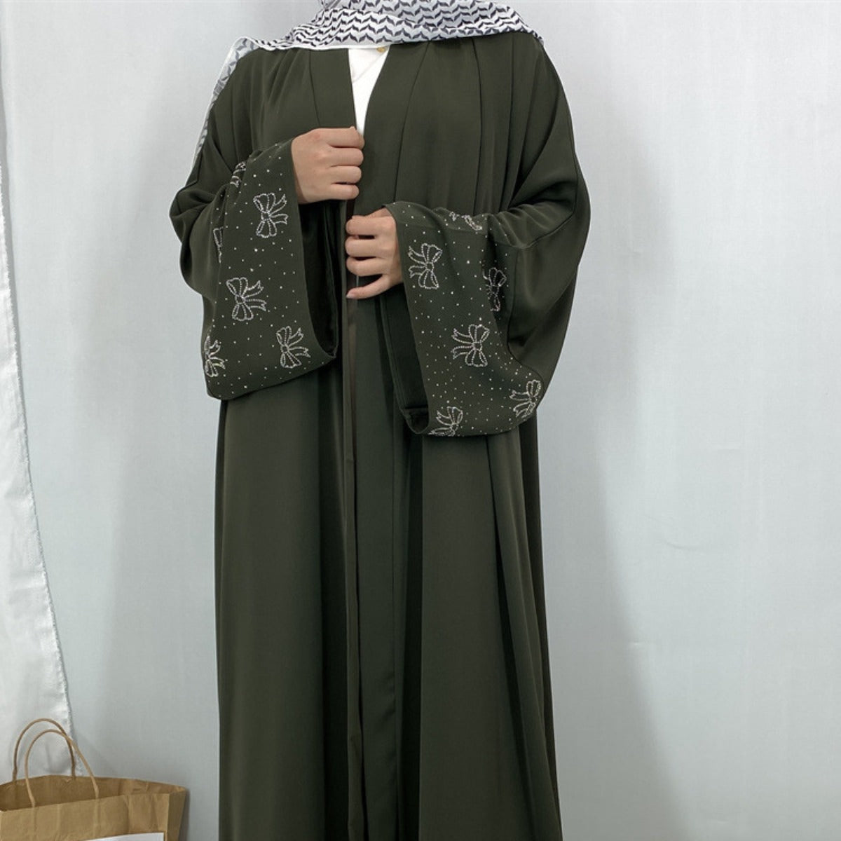 Modest Luxury Exquisite Transfer Diamond Printer Butterfly Sleeve Abaya(MOA206)