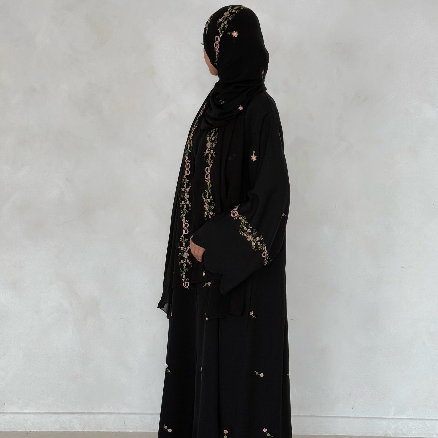 Embroidered Floral Abaya with Matching Hijab(MOA277)