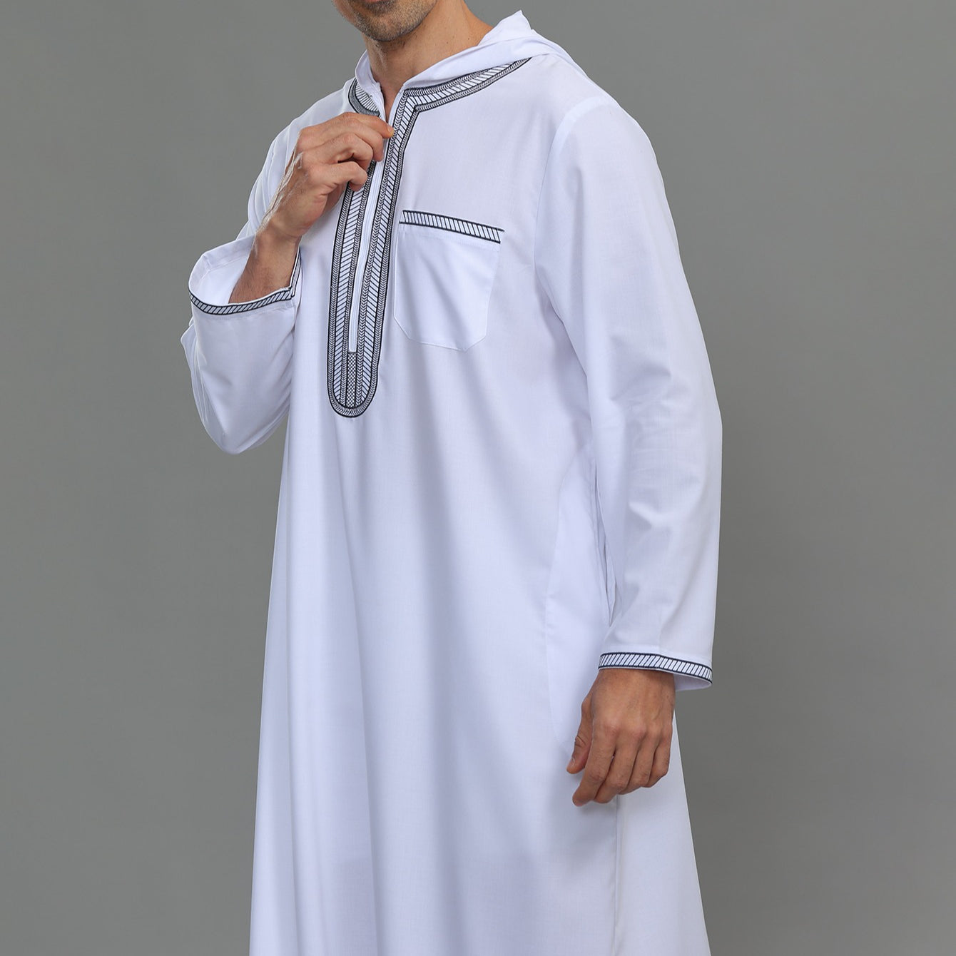 Men's Hooded Embroidered Thobe with Pockets(MT037)