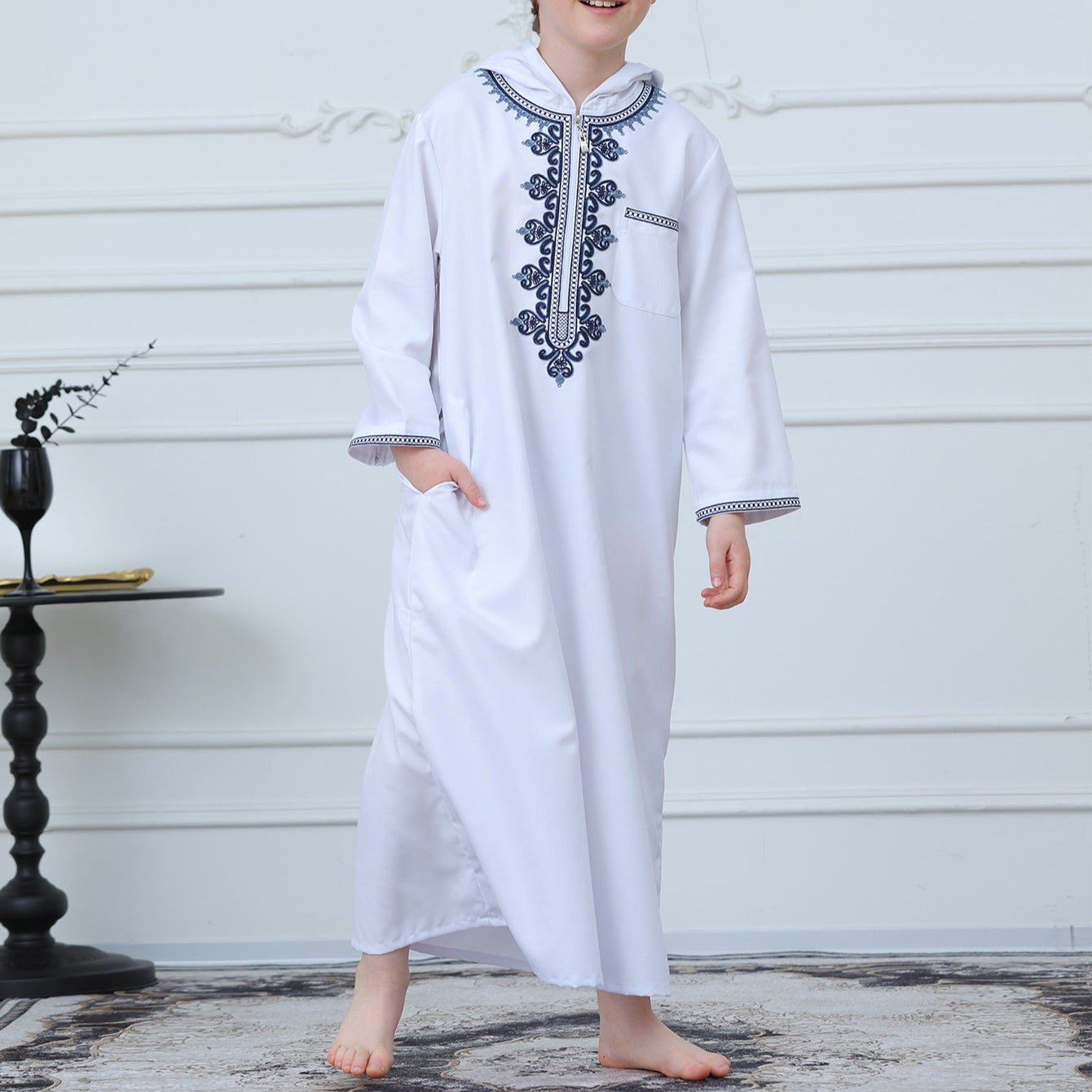 Boys Embroidered Hooded Thobe with Pockets (MKB014)