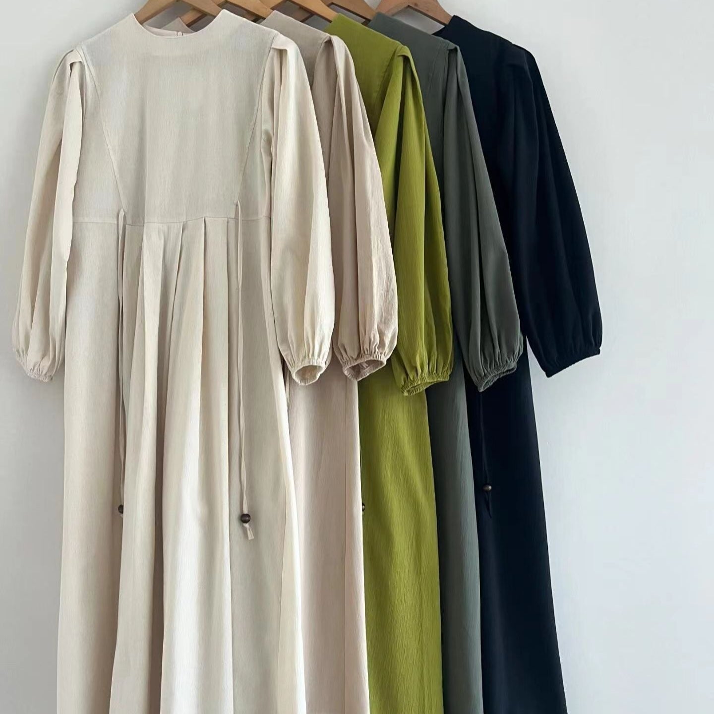 Tie-Waist Bubble Sleeve Abaya | Pleated Maxi Dress with Back Zip(MA364)