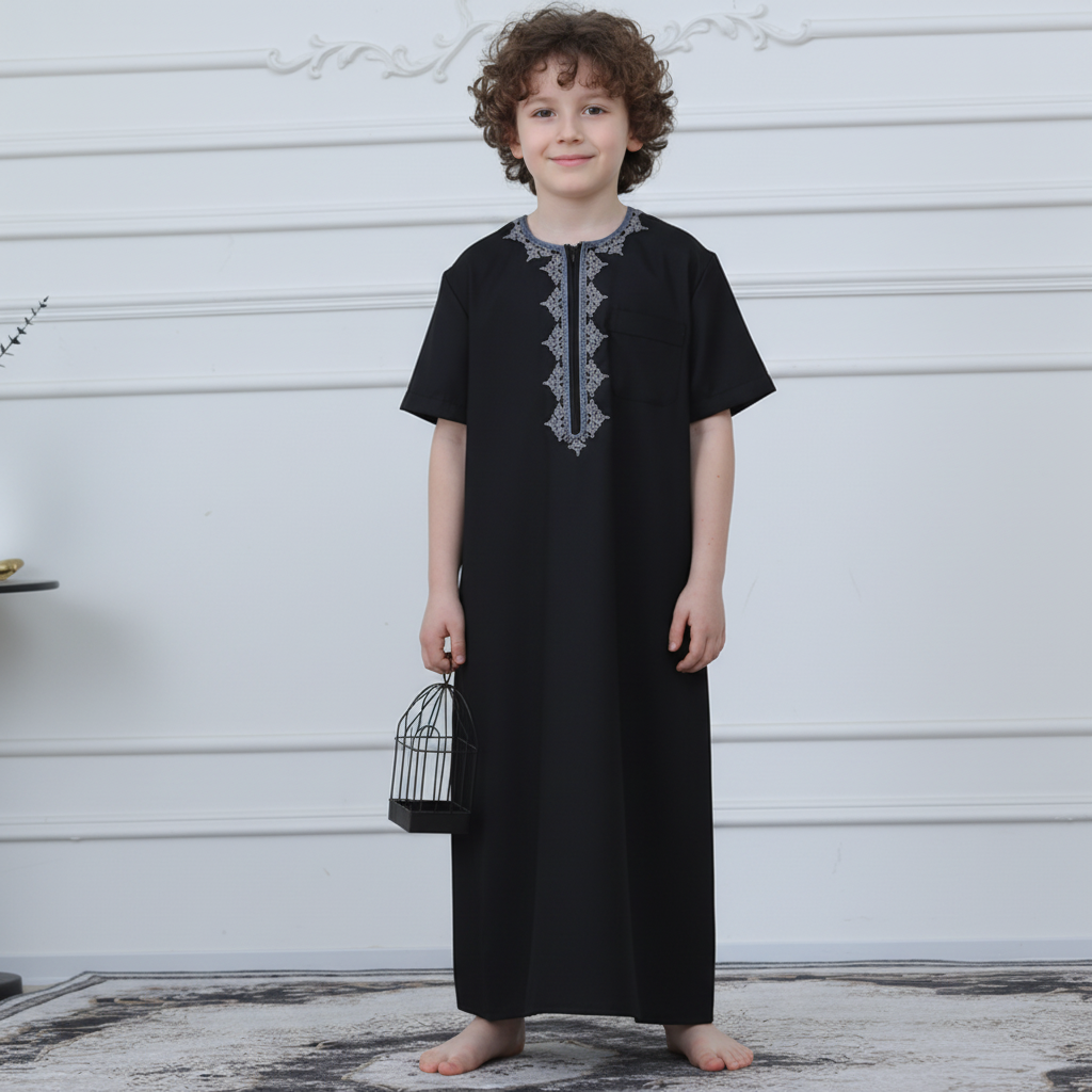 Boys Black Short Sleeve Embroidered Thobe with Pockets(MKB019)