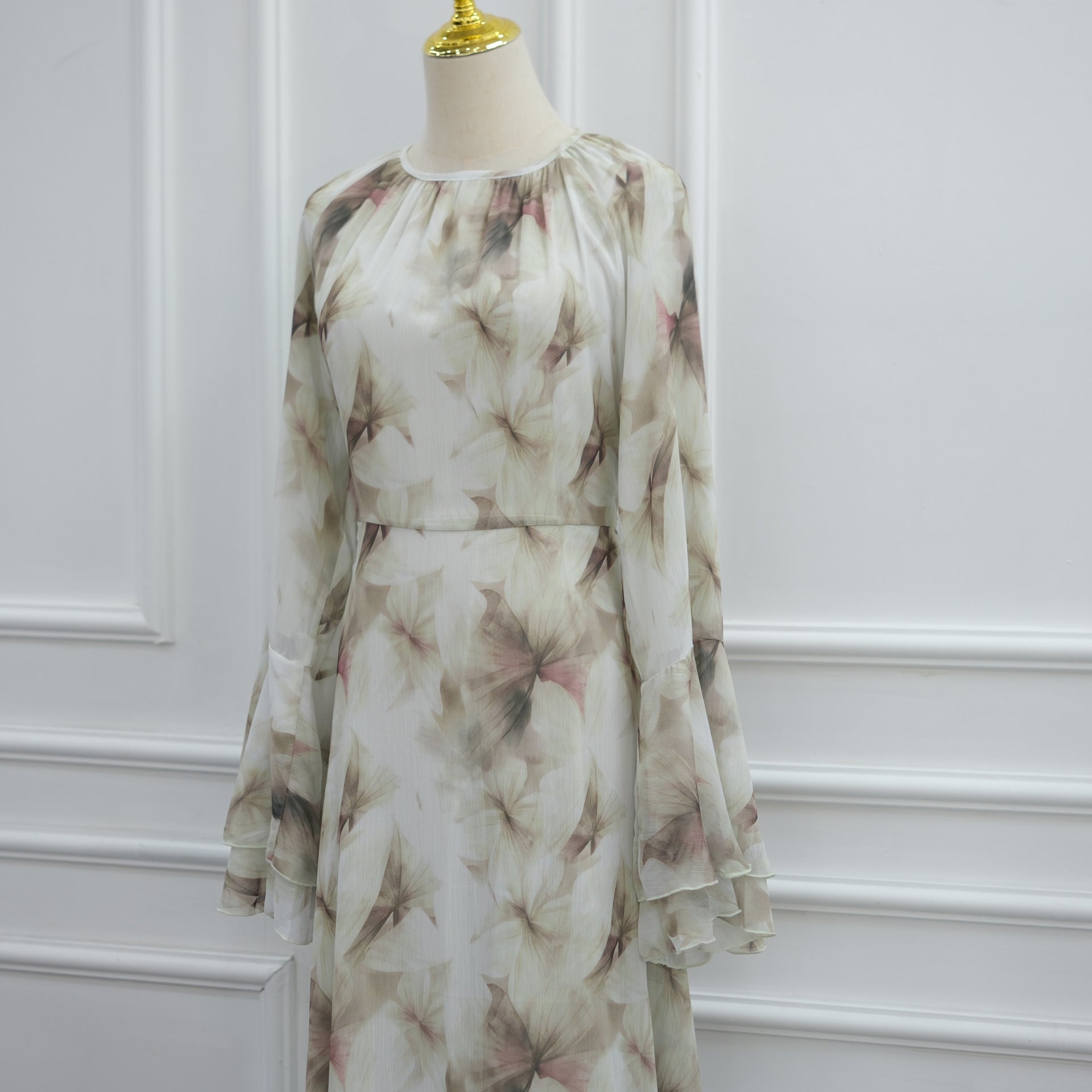 Watercolour Print Double-Layer Flared-Sleeve Maxi Dress(MA479)