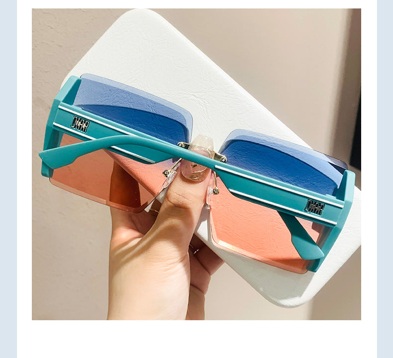 Luxury Square Sunglasses Face-Flattering Women’s Fashion Shades (MAC267)