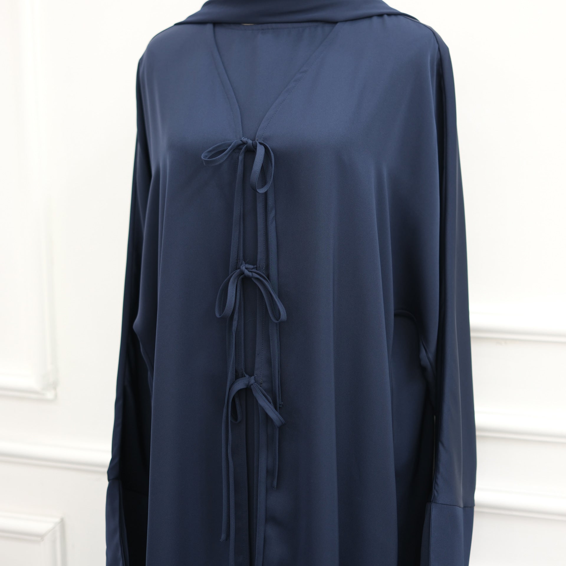 Nida Three-Piece Open Abaya Set(MOA340)
