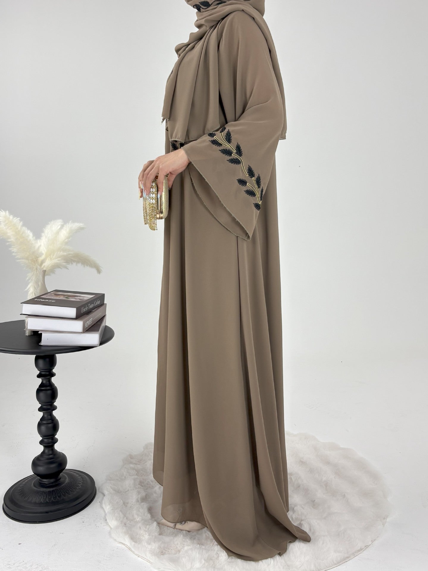 Embroidered Chiffon Bell Sleeve Pullover Maxi Dress Abaya with Matching Hijab 2-Piece Set(MA301)