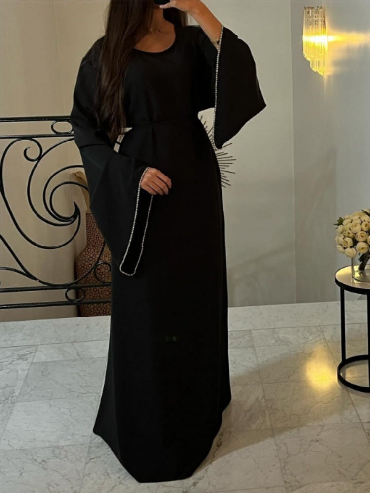 Luxury Loose Cuff Chain Abaya Dress - Modest Long Sleeve Elegant Robe with Silver Detailing(MA278)