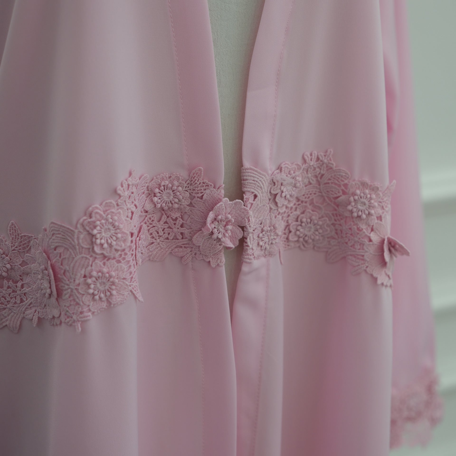 3D Floral Lace Trim Open Abaya(MOA336)