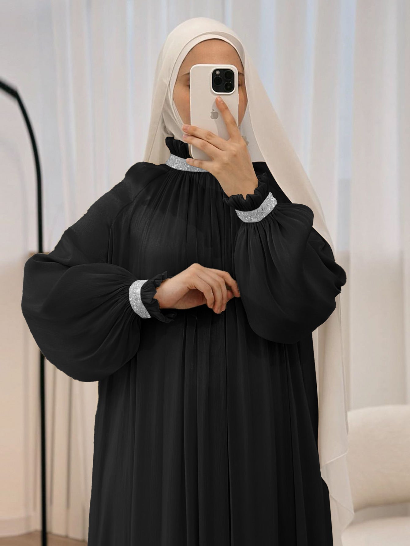 Elegant Glossy Flower Cuff Sequinned Abaya (MA140)