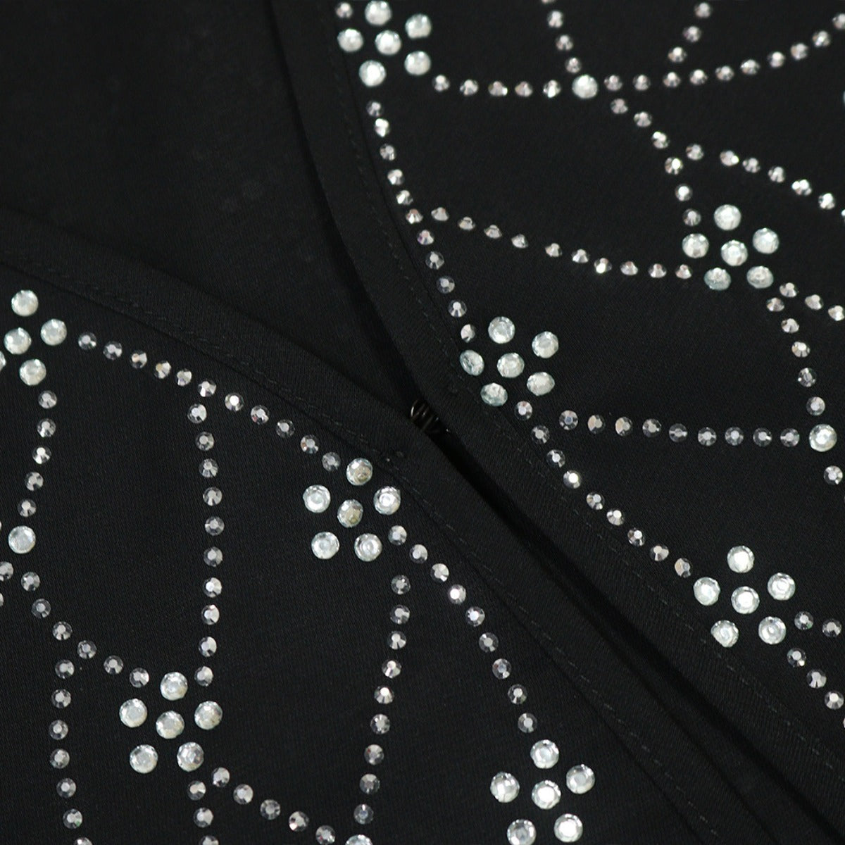 Modest Muslim Loose Fit Black Diamond Embellished V-Neck Abaya Dress(MOA)