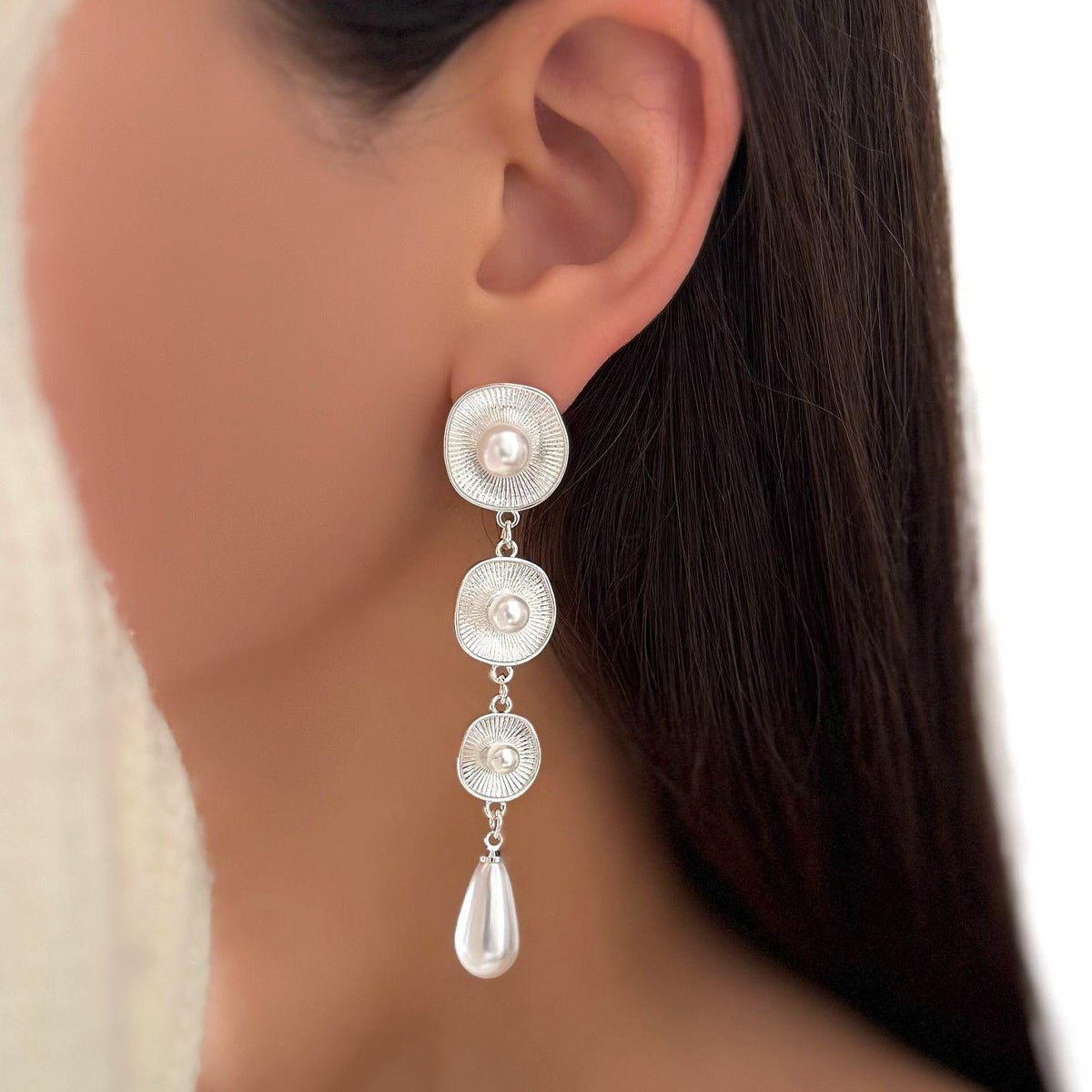 Artistic Asymmetric Pearl Drop Earrings (MAC325) - Mariam's Collection