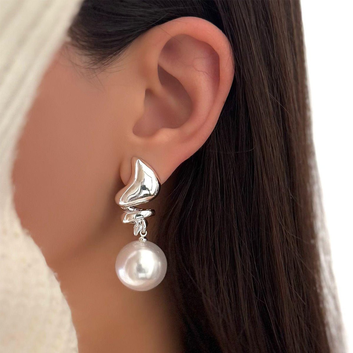 Artistic Asymmetric Pearl Drop Earrings (MAC325) - Mariam's Collection