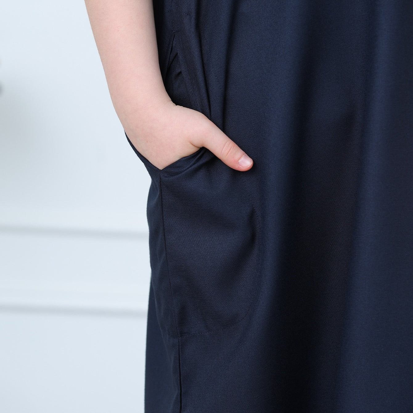 Boys Navy Short Sleeve Thobe with Chest Pocket(MKB022)