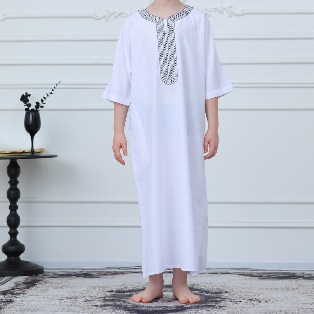 Black Geometric Trim Islamic Thobe(MKB018) - Mariam's Collection