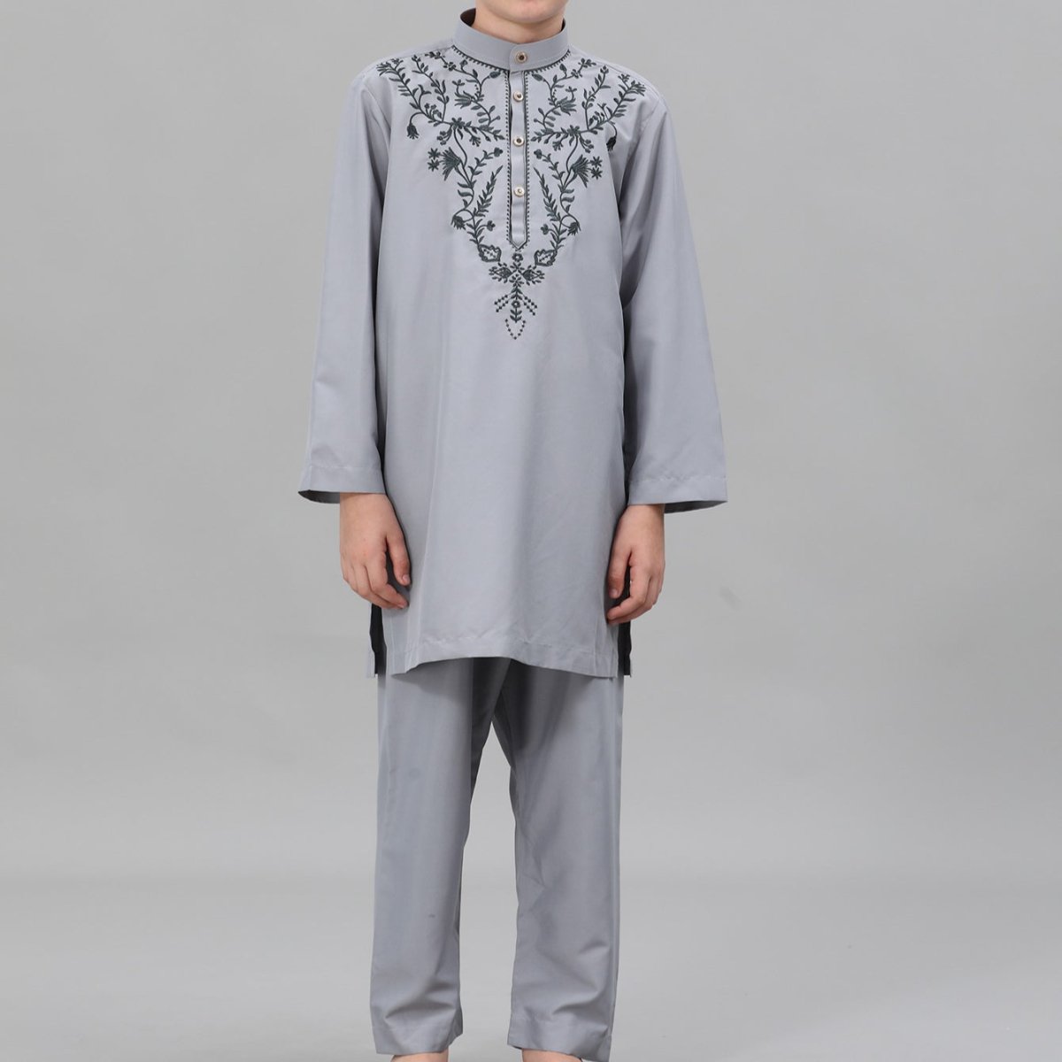 Boys' Embroidered Thobe Set with Pants(MKB034) - Mariam's Collection