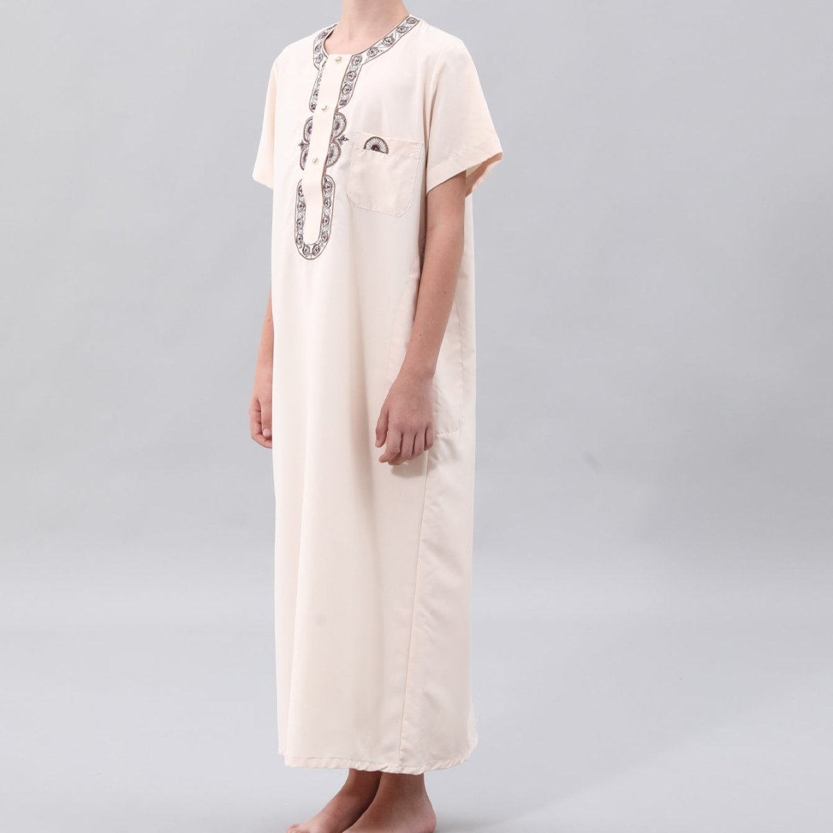 Boys Embroidered Thobe with Pocket – Kids Eid Thobe UK