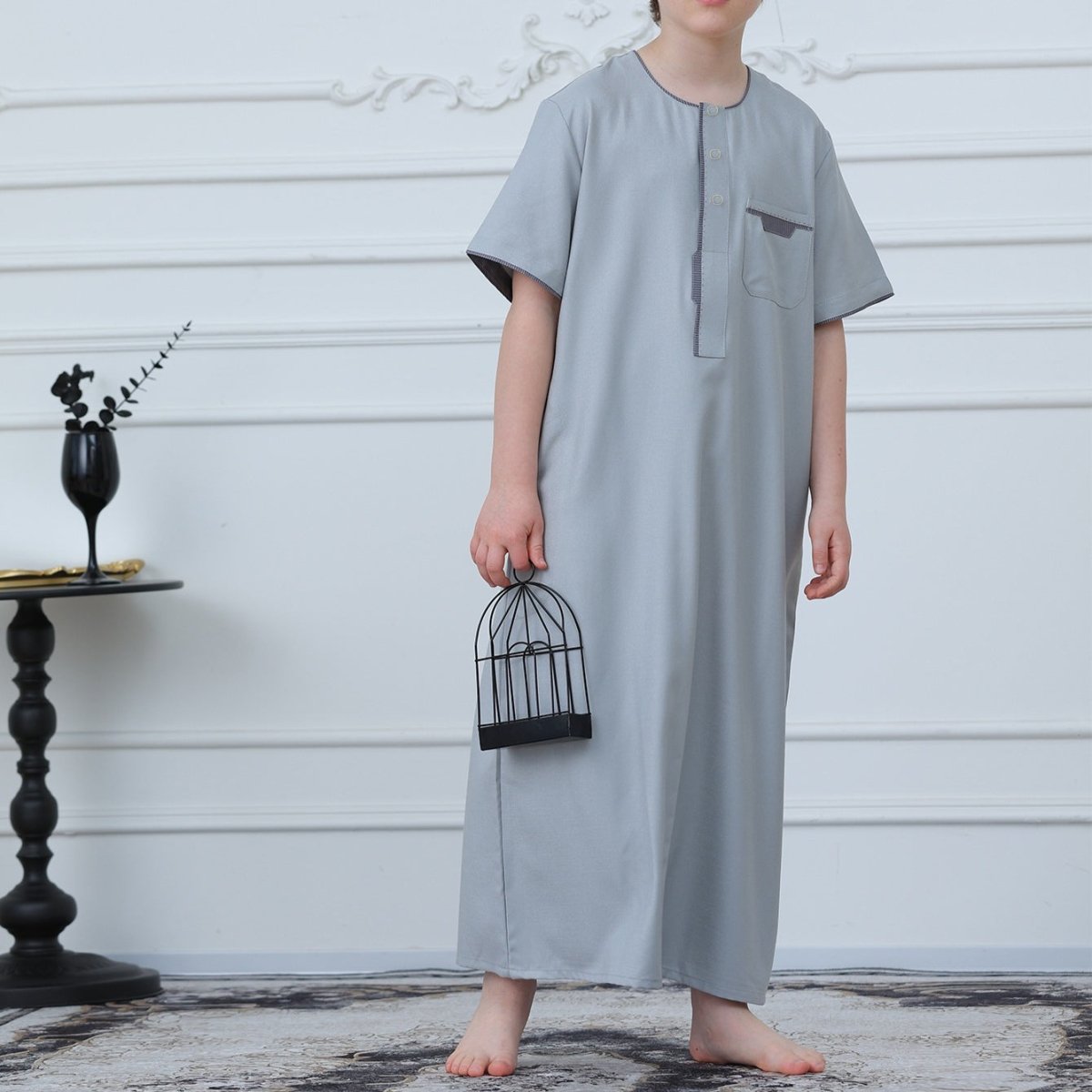 Boys' Thobe with Contrast Stitching & Pockets(MKB033) - Mariam's Collection