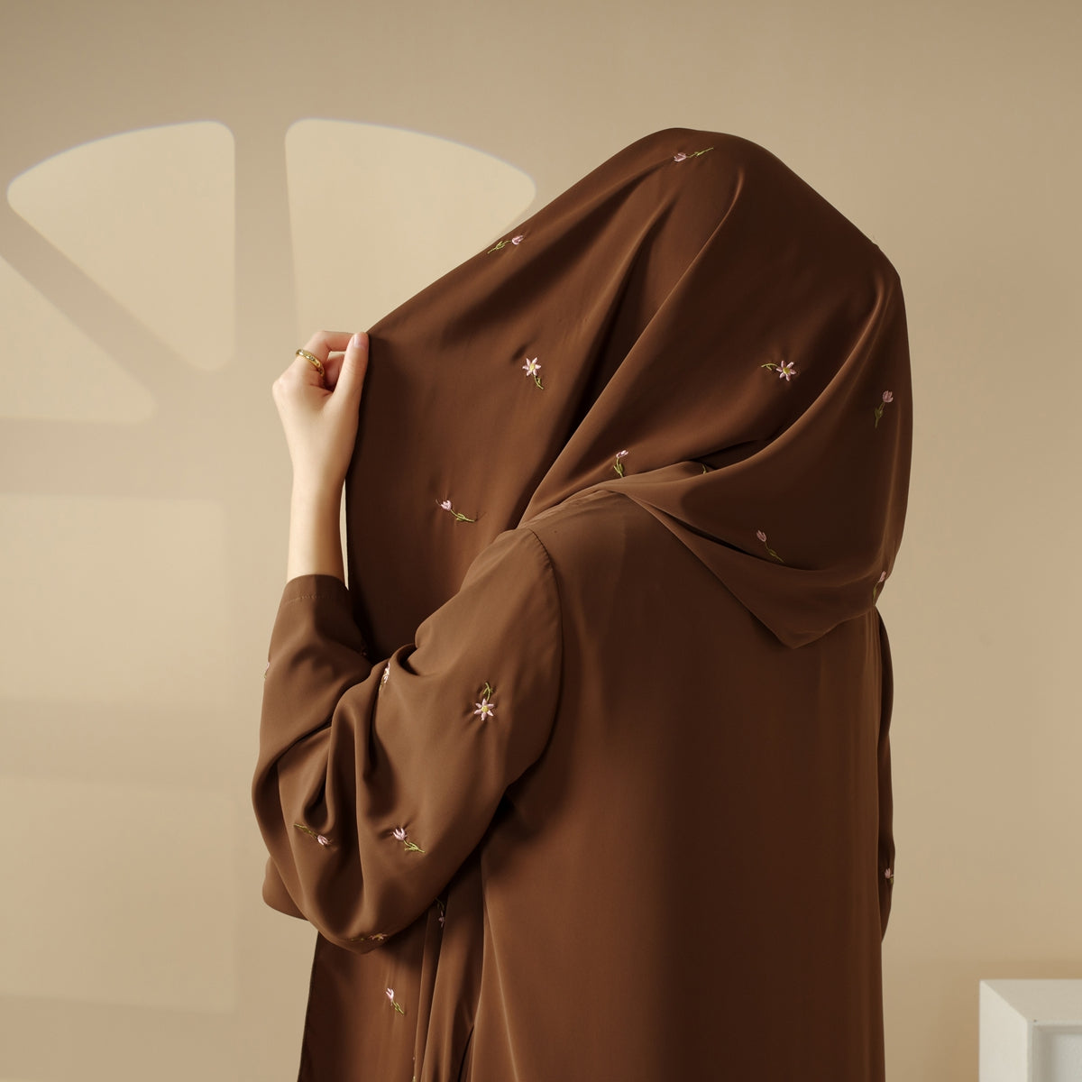 Archive Piece Tulip Embroidery Open Abaya 4-Piece Set - MP005 (Size M/S Only)