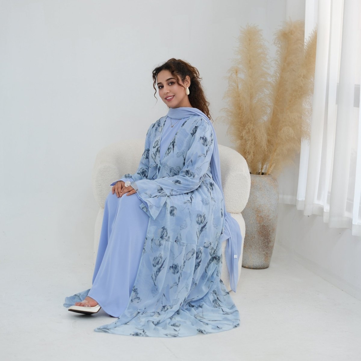 Chiffon Crinkle Flared Sleeve Tiered Open Abaya Set(MOA341) - Mariam's Collection