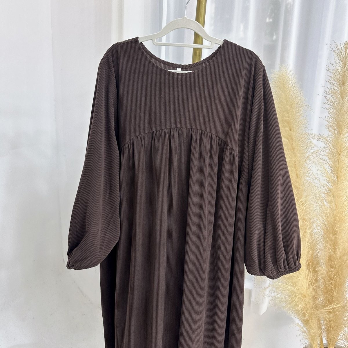 Corduroy Swing Loose Casual Abaya (MA117) - Mariam's Collection