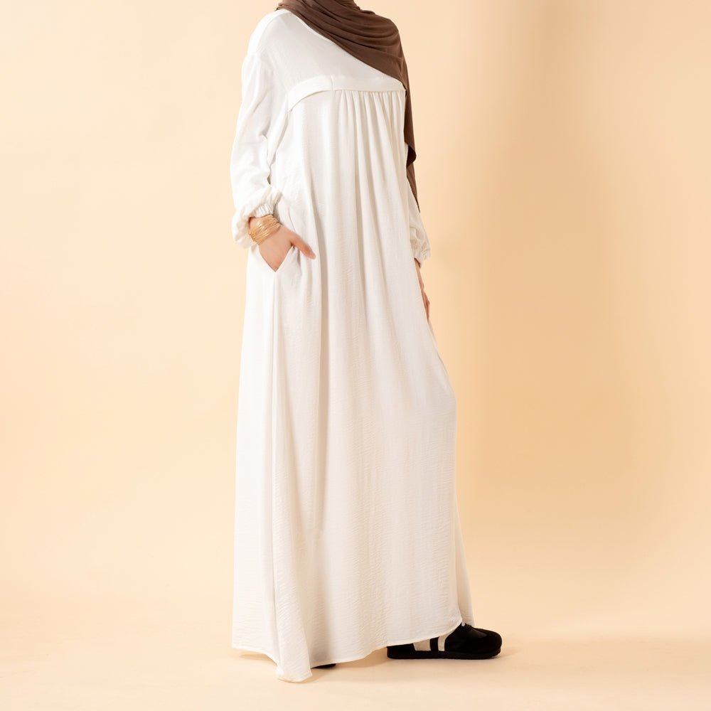 Crepe Abaya with Secure Pockets for Umrah (MA386) - Mariam's Collection