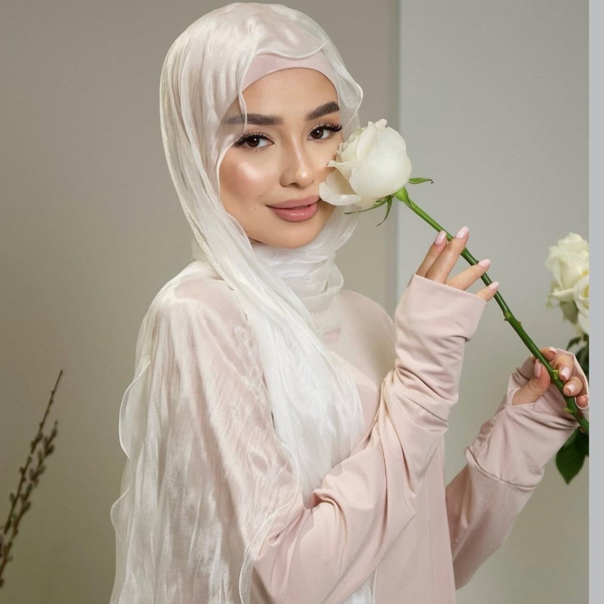 Crinkle Shimmer Hijab(MH228) - Mariam's Collection