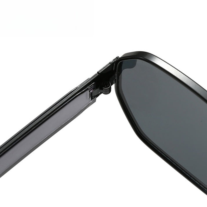 Vintage Narrow Frame Sunglasses – Retro Chic Accented Lenses for Women (MAC262)