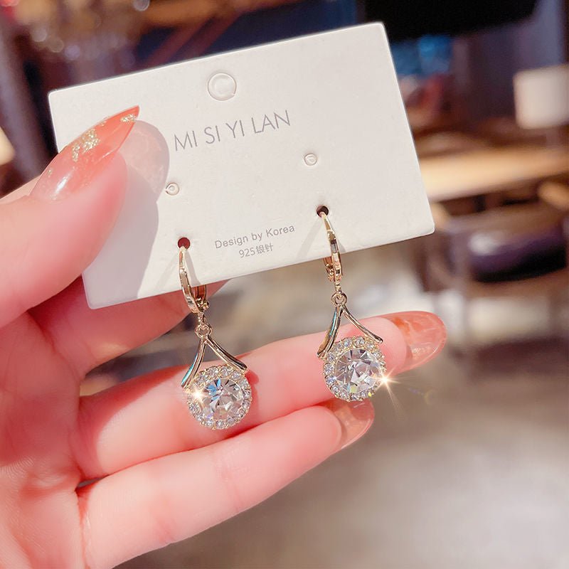 Elegant Sparkling Dangle Rhinestone Earrings (MAC324) - Mariam's Collection