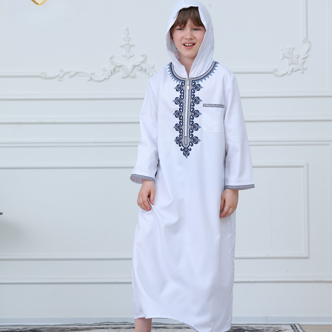 Boys Embroidered Hooded Thobe with Pockets (MKB014)