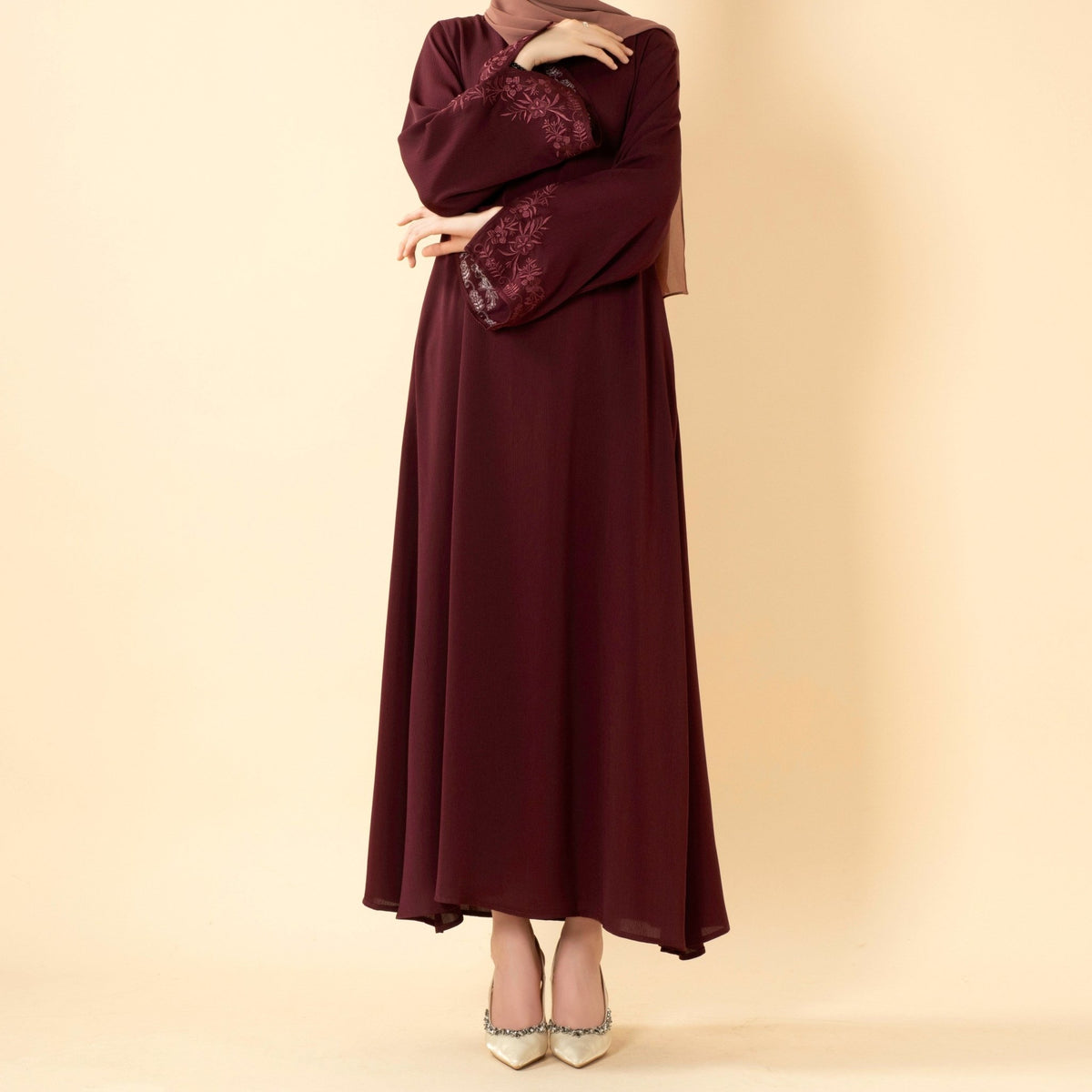 Floral Embroidered Cuff Abaya | Umbrella-Cut Zoom Maxi Dress(MA342) - Mariam's Collection