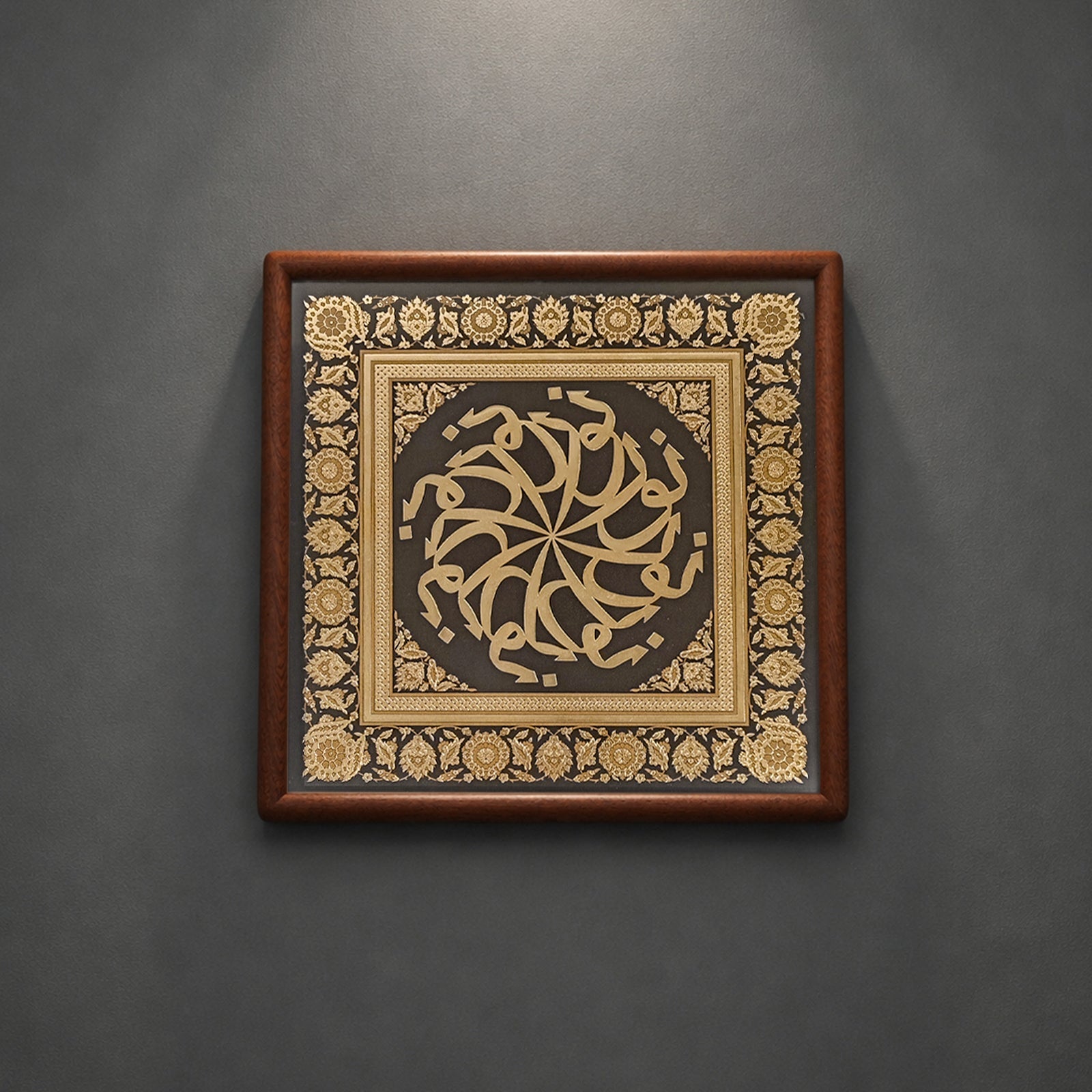 Side profile of 25×25 cm Islamic calligraphy wood frame depth