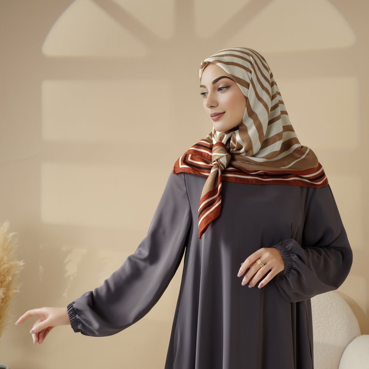 Imitation Cashmere Fashion Square Hijab (MH091) - Mariam's Collection