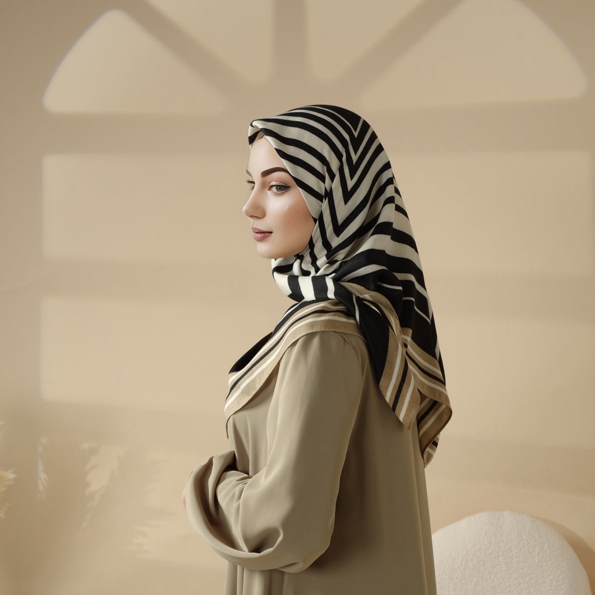 Imitation Cashmere Fashion Square Hijab (MH091) - Mariam's Collection