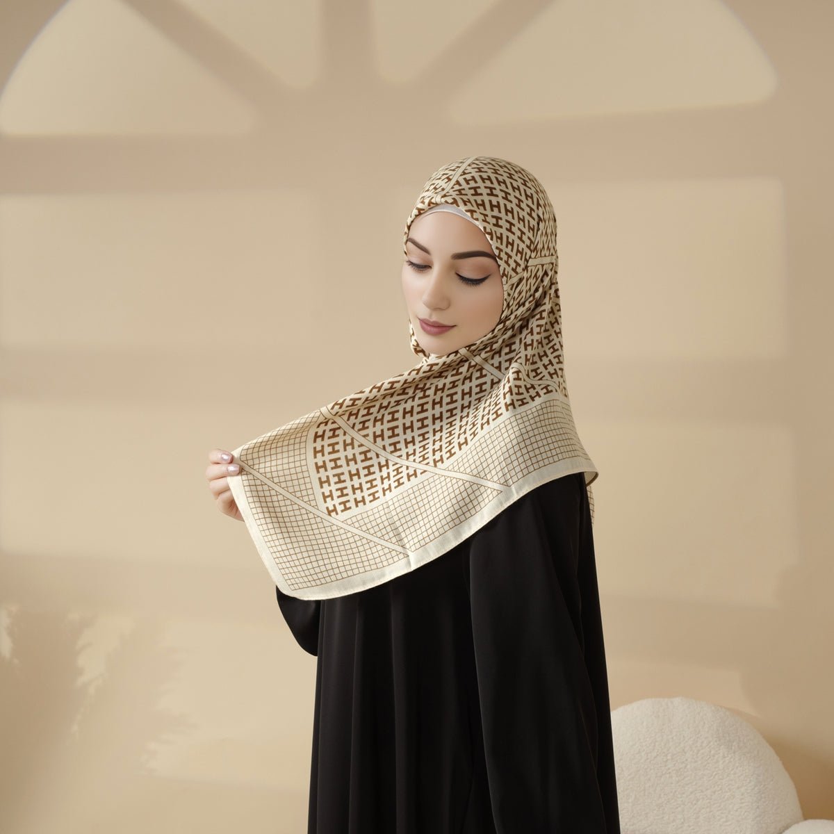 Imitation Cashmere Fashion Square Hijab (MH091) - Mariam's Collection