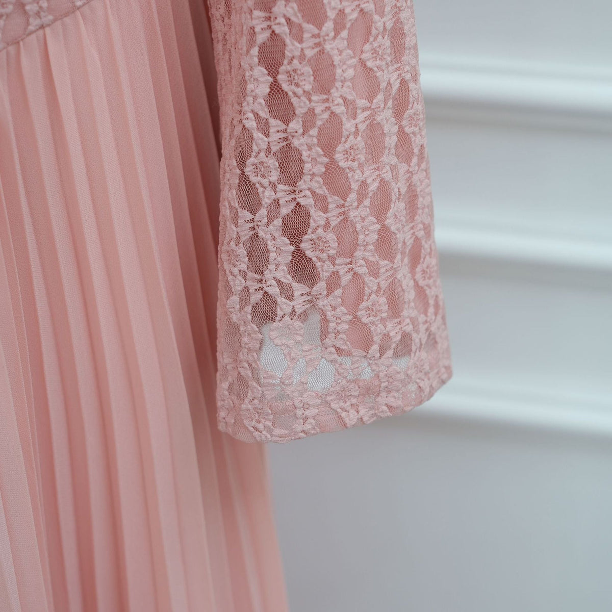 Lace Chiffon-Effect Pleated Maxi Dress | Lined Long-Sleeve Occasion Dress(MS574) - Mariam's Collection