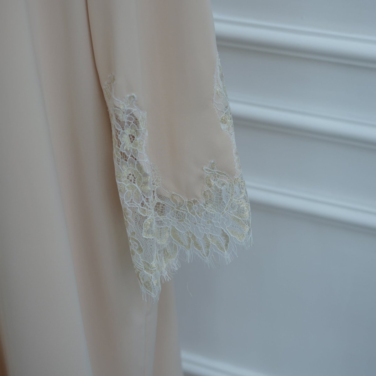 Lace-Panel Flared-Sleeve Open Abaya with Pockets(MOA332) - Mariam's Collection