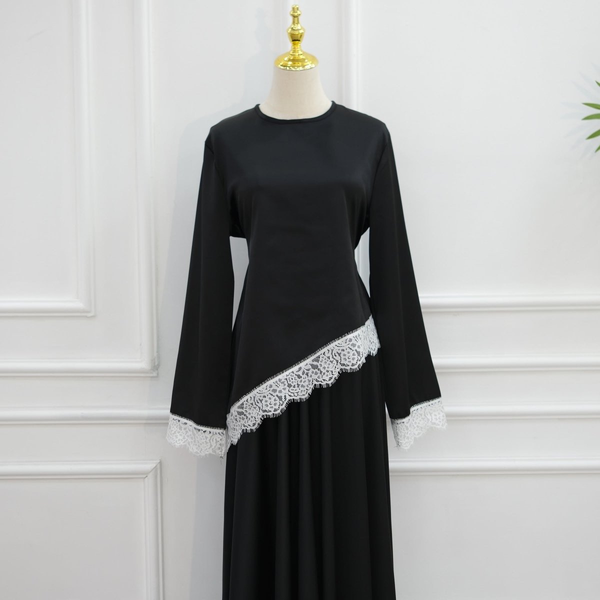 Lace Trim Contrast Panel Satin Top(MS407) - Mariam's Collection