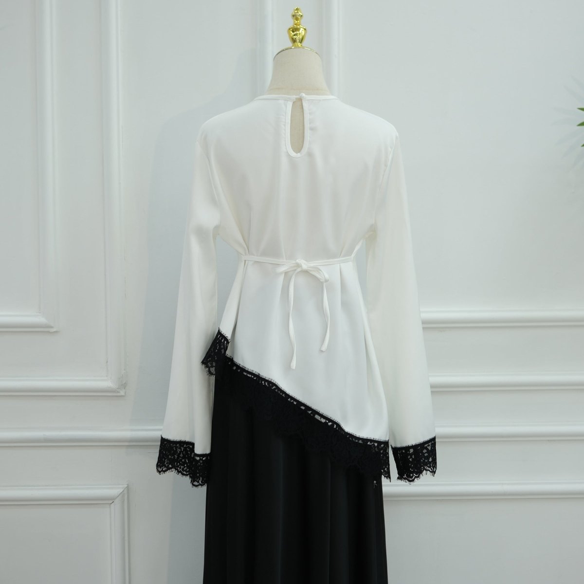 Lace Trim Contrast Panel Satin Top(MS407) - Mariam's Collection