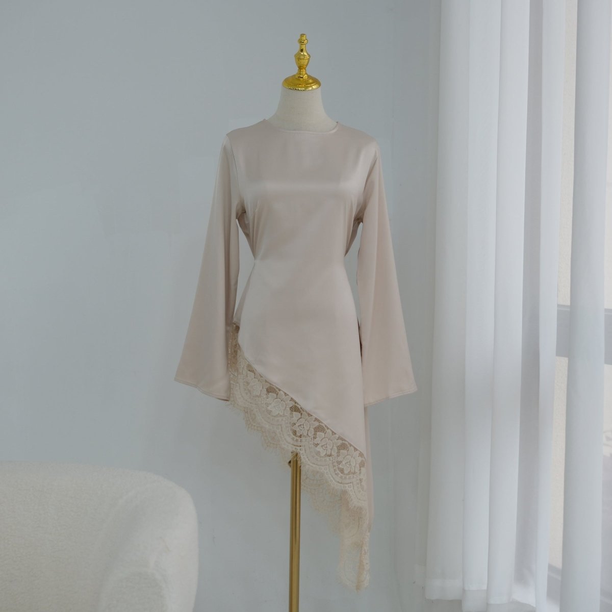 Lace Trim Contrast Panel Satin Top(MS408) - Mariam's Collection