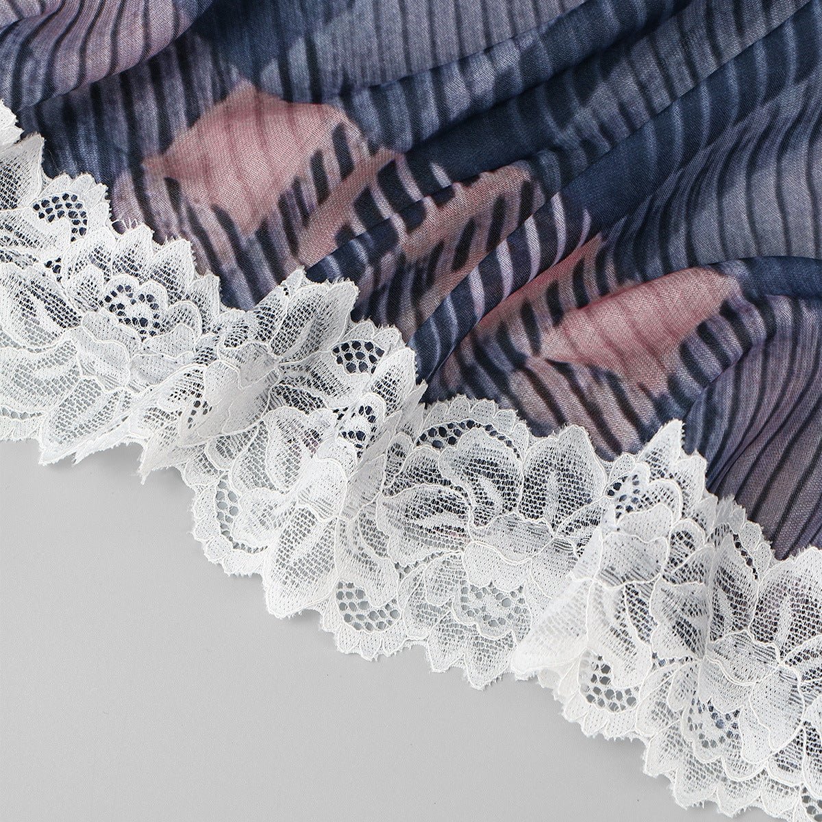 Lace Trim Print Hijab Shawl(MH224) - Mariam's Collection