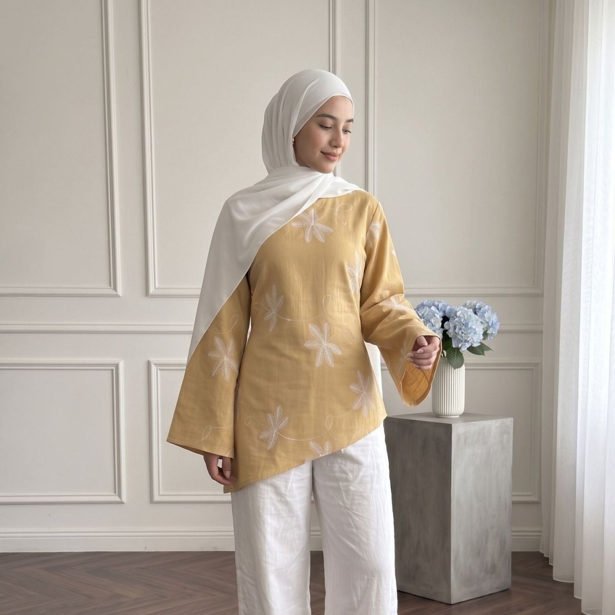Leaf & Floral Embroidered Flared-Sleeve Asymmetric Hem Top(MS485) - Mariam's Collection