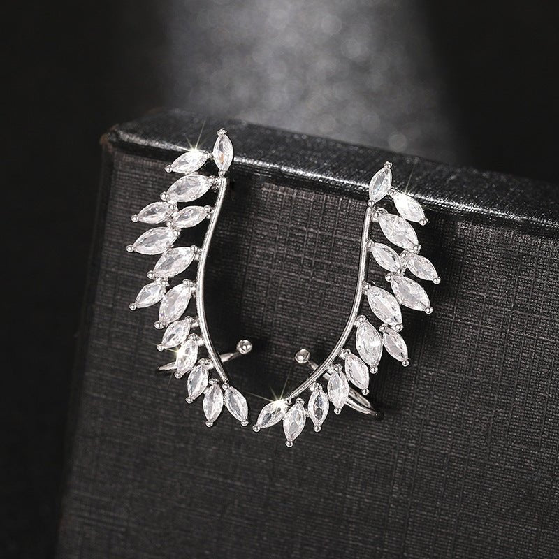 Leaf Wing Silhouette Stud Earrings（MAC443） - Mariam's Collection