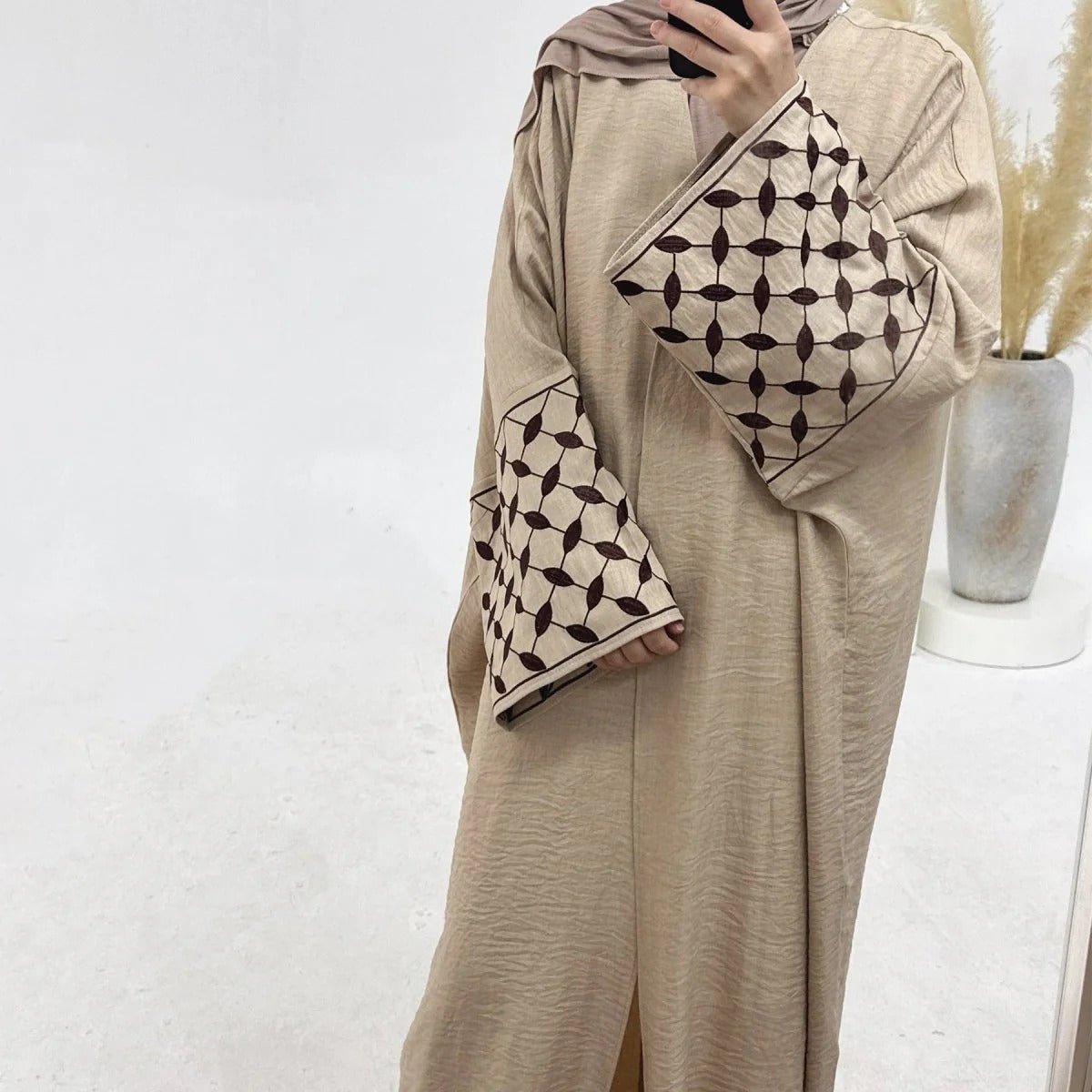 Luxury Muslim Embroidered Elegant Open Abaya Dress. (MOA160) - Mariam's Collection