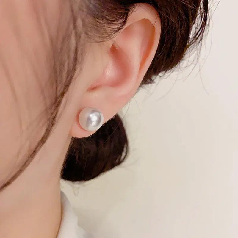 MAC055 Natural Freshwater Pearl Stud Earrings - Mariam's Collection