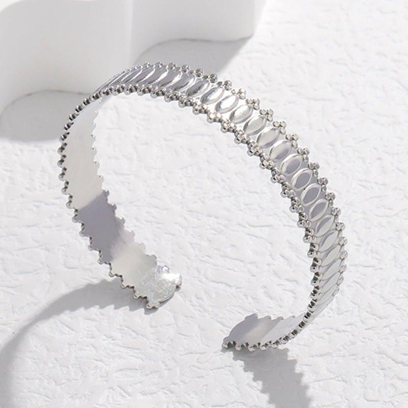 MAC143 Titanium Steel Colorfast Adjustable Bracelet - Mariam's Collection