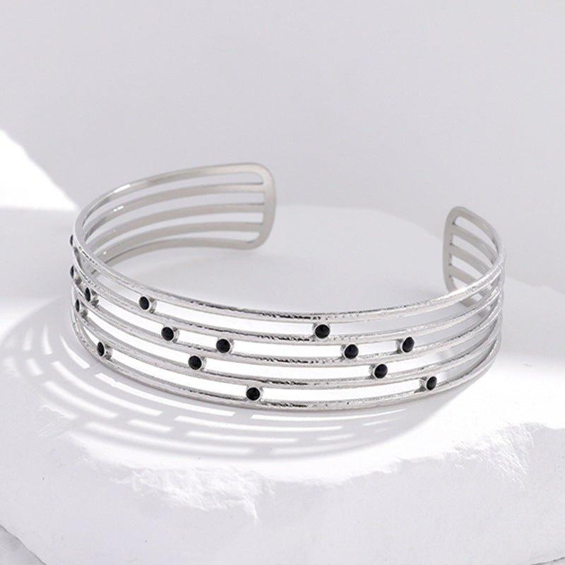 MAC143 Titanium Steel Colorfast Adjustable Bracelet - Mariam's Collection